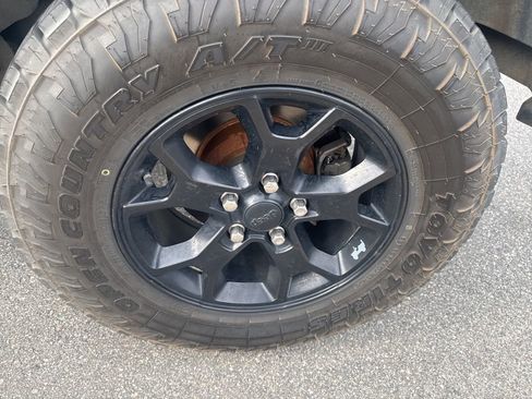 Used 2021 Jeep Wrangler Unlimited Sport image 19