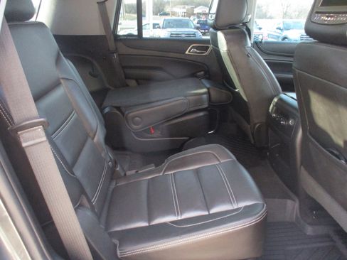 Used 2018 GMC Yukon Denali image 11