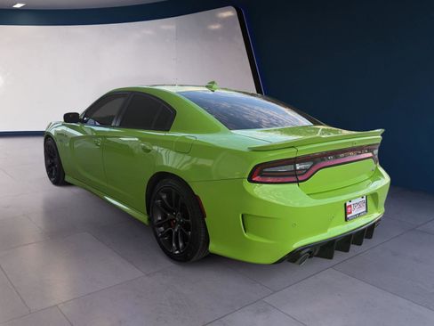 Used 2023 Dodge Charger R/T w/ Performance Handling Group image 3