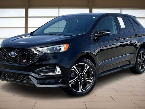 Used 2023 Ford Edge ST image 1