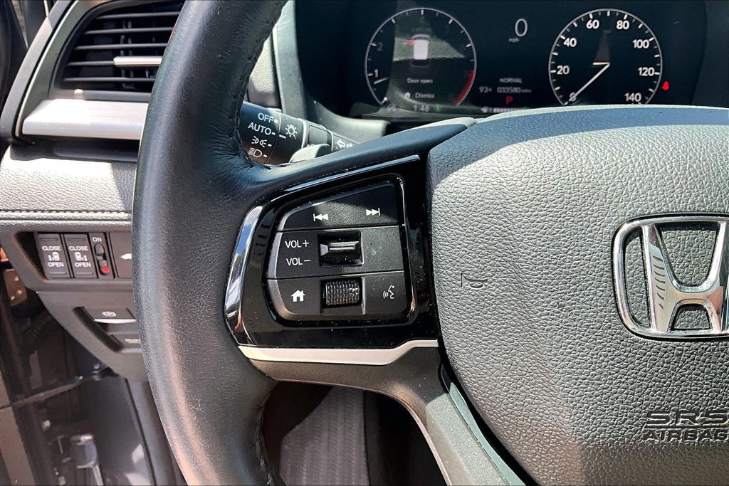 Used 2025 Honda Odyssey EX-L image 11