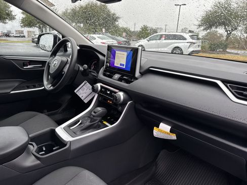 New 2025 Toyota RAV4 XLE w/ Convenience Package FWD image 36