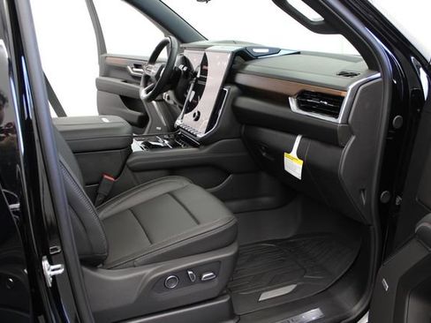New 2026 GMC Yukon Denali image 28