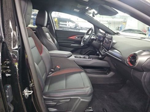 Used 2024 Chevrolet Equinox EV RS FWD image 9