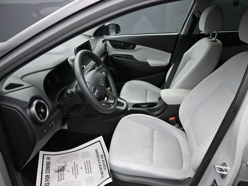 Used 2023 Hyundai Kona SEL w/ Cargo Package image 11