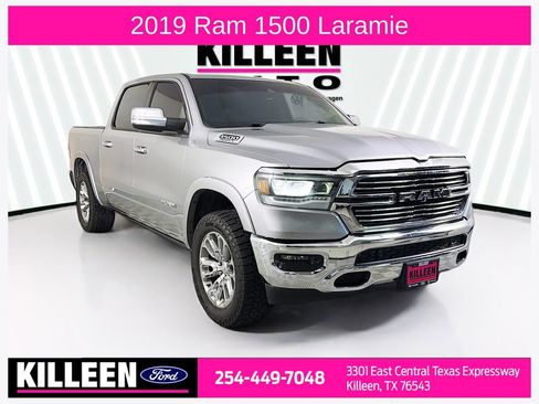Used 2019 RAM 1500 Laramie AWD/4WD image 1