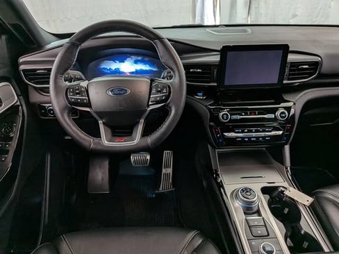 Used 2023 Ford Explorer ST w/ Equipment Group 401A AWD/4WD image 27