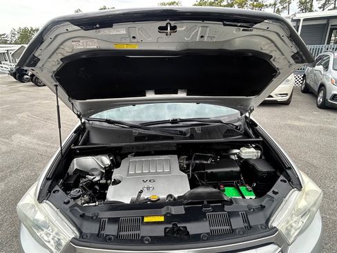 Used 2012 Toyota Highlander Limited image 15