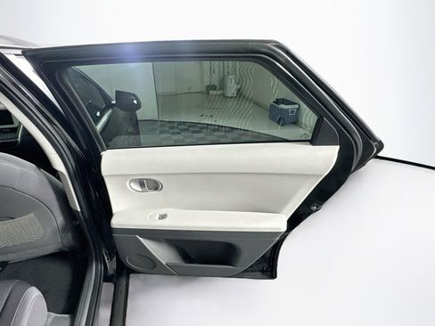 Used 2024 Hyundai Ioniq 5 SEL RWD image 30