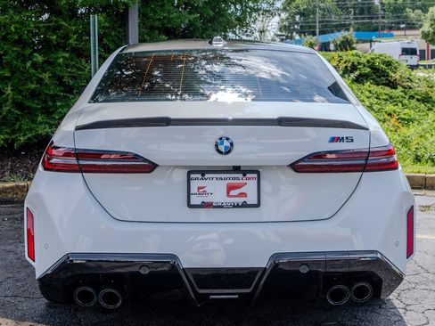 Used 2026 BMW M5 w/ Carbon Package AWD/4WD image 23