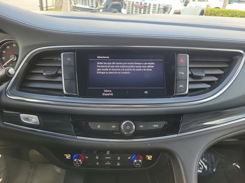 Used 2022 Buick Enclave Essence FWD image 22