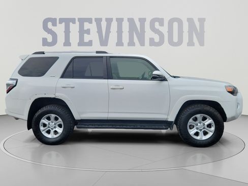Used 2022 Toyota 4Runner SR5 Premium AWD/4WD image 6