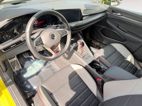 Used 2022 Volkswagen GTI Autobahn image 16