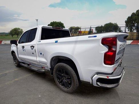 Used 2024 Chevrolet Silverado 1500 Custom w/ Turbomax Blackout Package RWD image 4