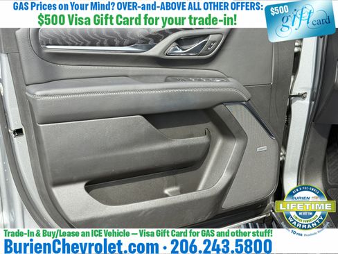 Used 2023 GMC Yukon Denali w/ Denali Reserve Package AWD/4WD image 9