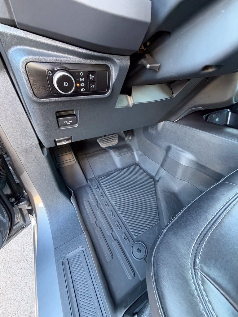 Used 2025 Ford Bronco Badlands AWD/4WD image 15