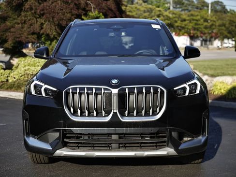 New 2026 BMW X1 xDrive28i AWD/4WD image 12