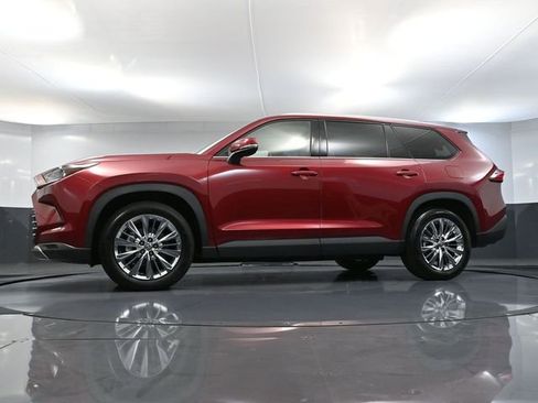 Used 2024 Toyota Grand Highlander Platinum image 62