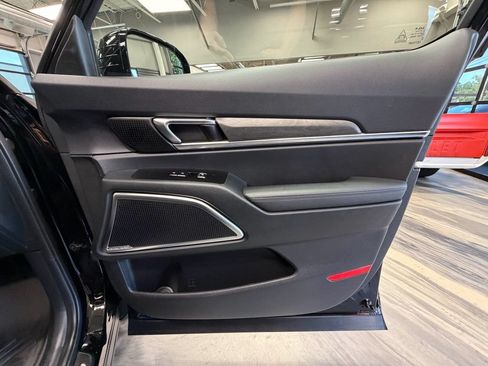 Used 2025 Kia Telluride SX X-Line AWD/4WD image 49