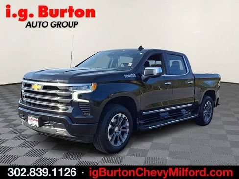 Used 2023 Chevrolet Silverado 1500 High Country image 3