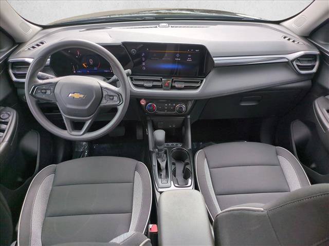 Used 2026 Chevrolet TrailBlazer LT FWD image 16