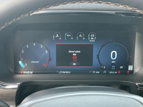 Used 2025 Ford F150 Lariat w/ Equipment Group 501A Mid image 29