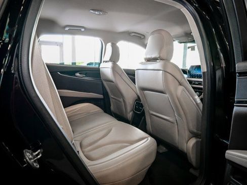 Used 2021 Lincoln Nautilus FWD w/ Equipment Group 101A image 25