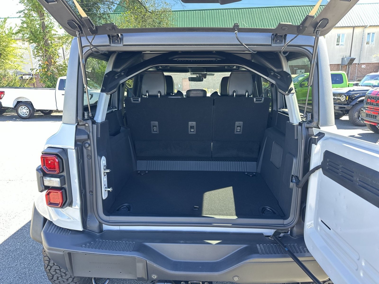 New 2026 Ford Bronco Raptor w/ Interior Carbon Fiber Pack AWD/4WD image 26