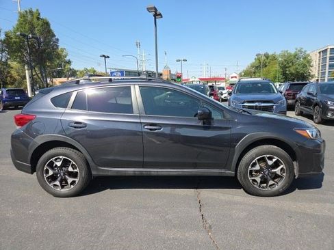 Used 2019 Subaru Crosstrek 2.0i Premium w/ Eyesight System AWD/4WD image 2
