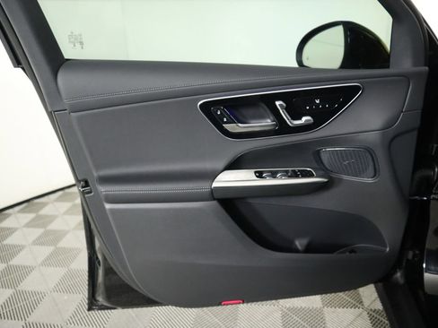 Certified 2025 Mercedes-Benz GLC 300 image 24