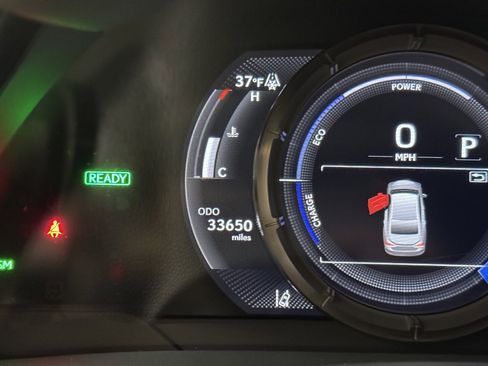 Used 2022 Lexus ES 300h F Sport image 32