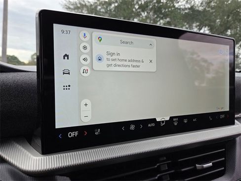 Used 2025 Ford Explorer ST image 28