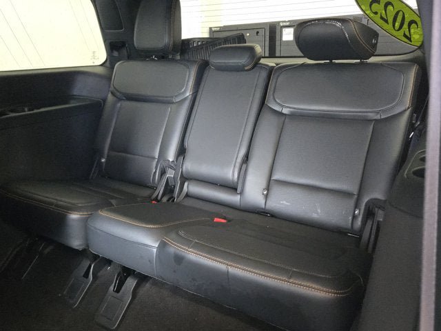 Used 2025 Ford Expedition Tremor AWD/4WD image 20