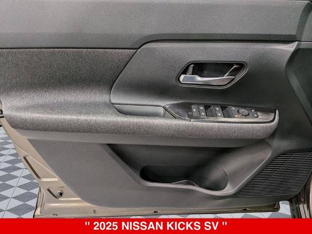 Certified 2025 Nissan Kicks SV w/ SV Premium Package AWD/4WD image 15