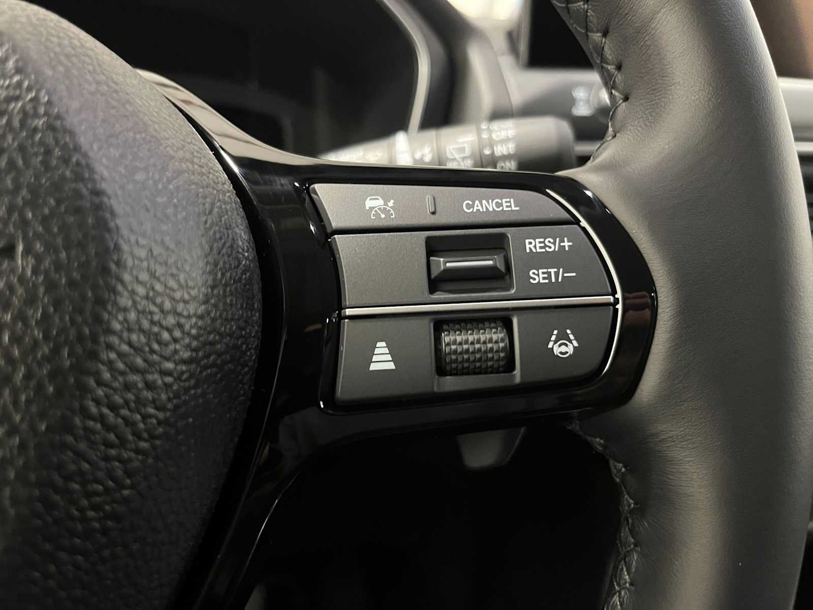 New 2026 Honda Pilot Touring image 17