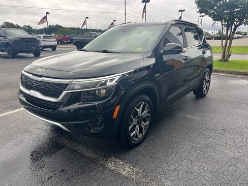 Used 2021 Kia Seltos EX AWD/4WD image 4