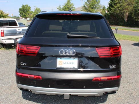 Used 2018 Audi Q7 3.0T Prestige w/ Prestige Package AWD/4WD image 5