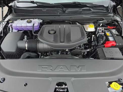 New 2026 RAM 1500 Big Horn AWD/4WD image 11