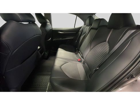 Used 2023 Toyota Camry SE FWD image 15