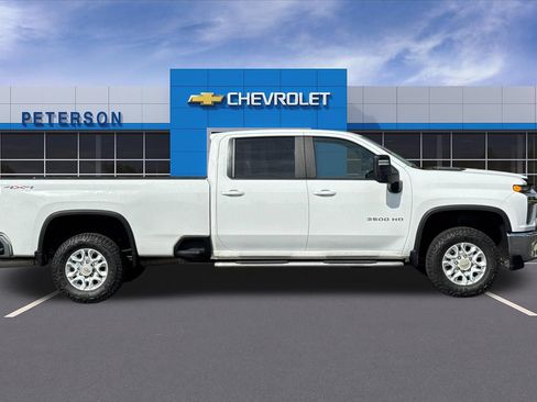 Used 2022 Chevrolet Silverado 3500 LT w/ Convenience Package AWD/4WD image 3