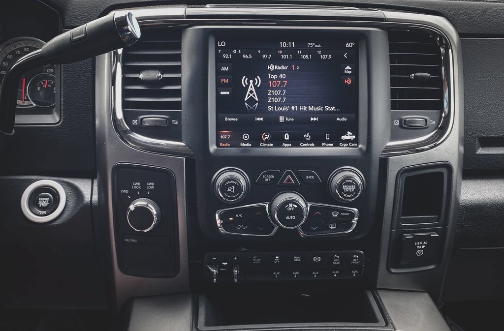 Used 2018 RAM 3500 Laramie w/ Sport Appearance Group AWD/4WD image 15