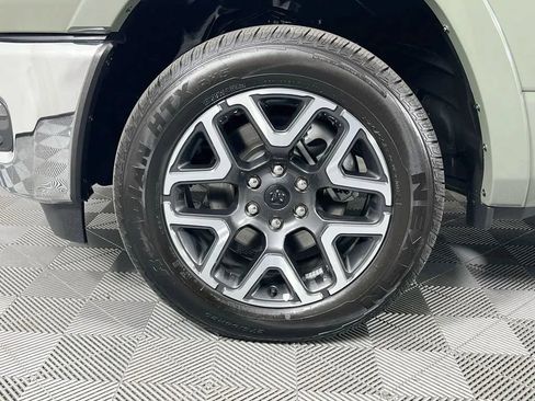 Used 2026 RAM 1500 Laramie AWD/4WD image 32