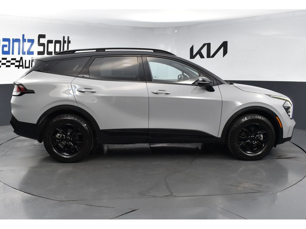 Certified 2025 Kia Sportage X-Pro AWD/4WD image 6