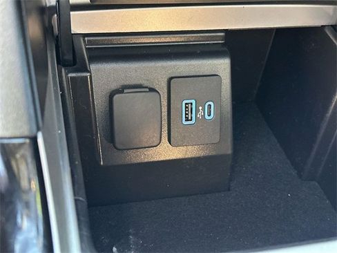 Used 2022 Ford Explorer ST w/ Equipment Group 401A image 39