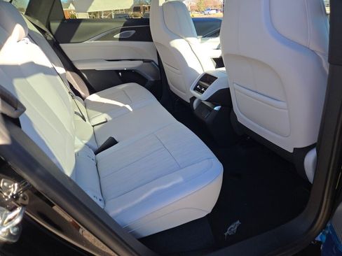 New 2026 Cadillac Lyriq Premium Luxury image 11