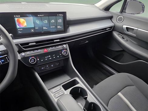 Certified 2024 Hyundai Sonata SEL image 27