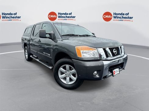Used 2010 Nissan Titan SE w/ SE Value Truck Pkg AWD/4WD image 1