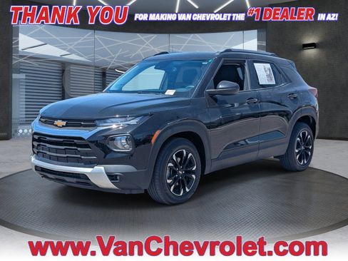 Used 2023 Chevrolet TrailBlazer LT FWD image 1