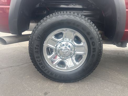 Used 2018 RAM 2500 Tradesman w/ Chrome Appearance Group AWD/4WD image 13