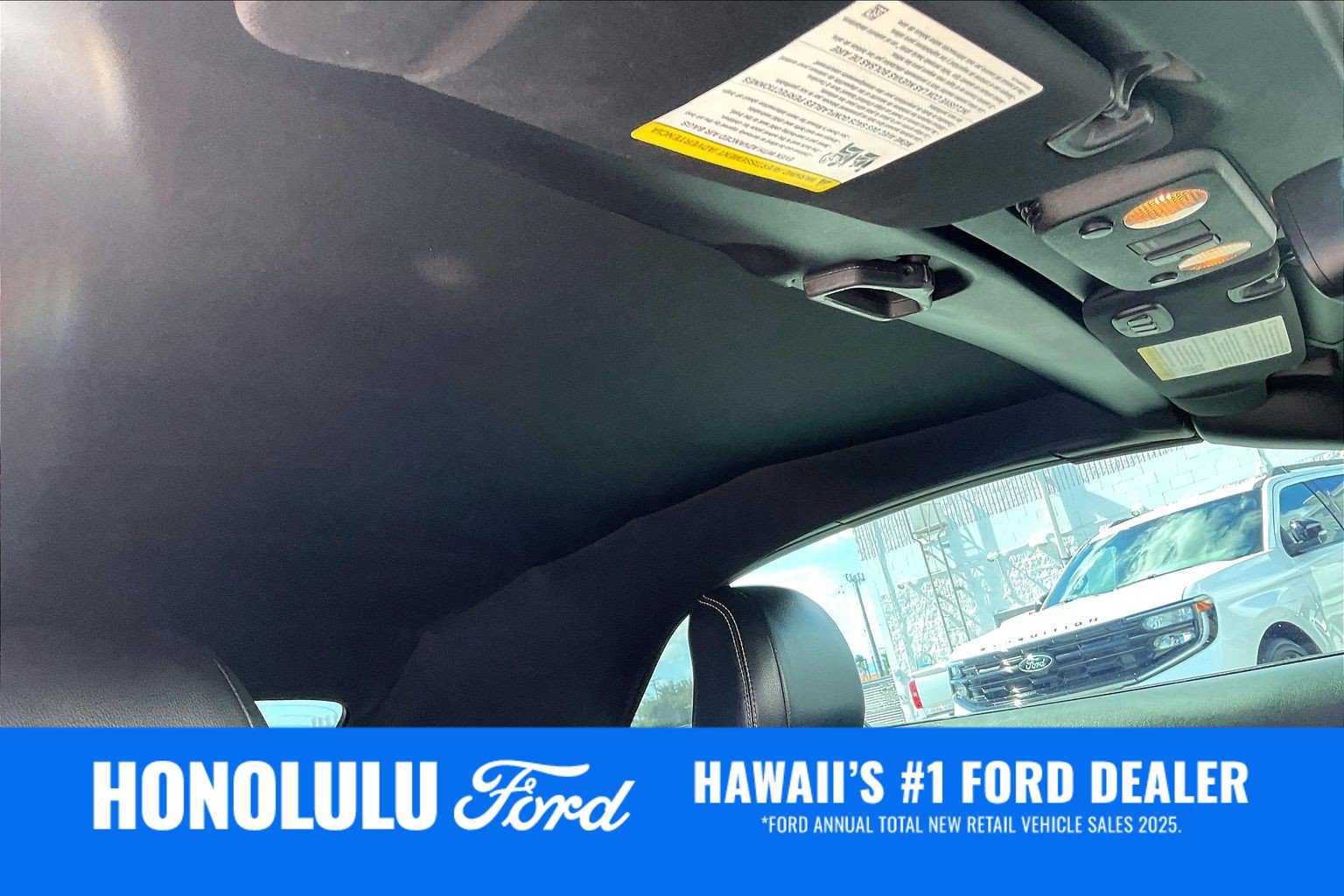 Used 2018 Ford Mustang GT Premium w/ Black Accent Package RWD image 29